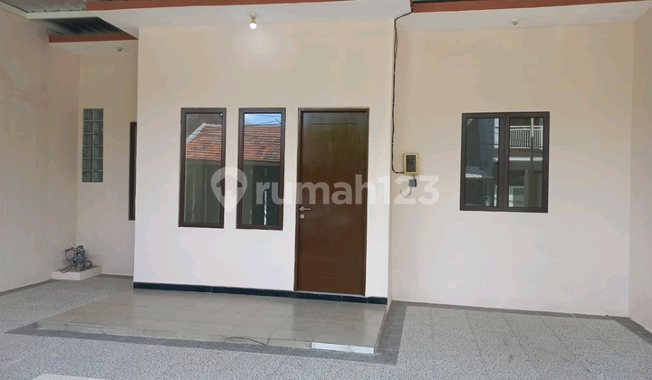 House for Rent in Pondok Tjandra Indah House for Rent in Pondok Tjandra Indah