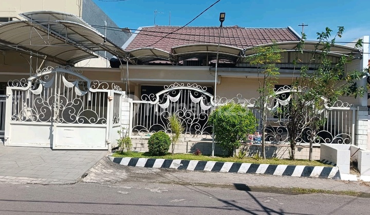 Rumah Manyar Rejo, Kawasan Tenang, Full Furnished