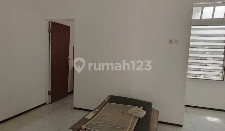 For Rent Darmo Permai Selatan House. Near Pakuwon Mall
