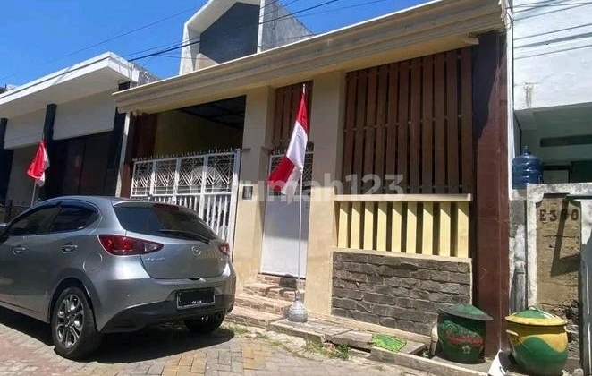 House for Rent on Mangga Street, Pondok Tjandra Indah