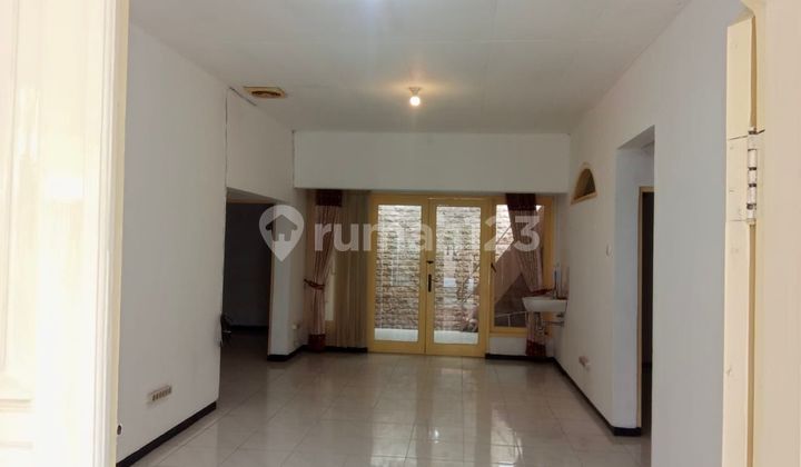 Disewakan Rumah di Darmo Permai. Dekat Tol Satelit 2