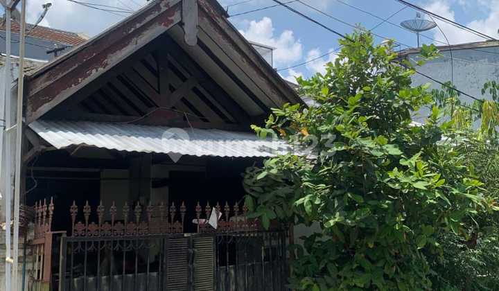 Rumah Sutorejo Timur. Dekat Raya Kenjeran. Dekat Mulyosari 1