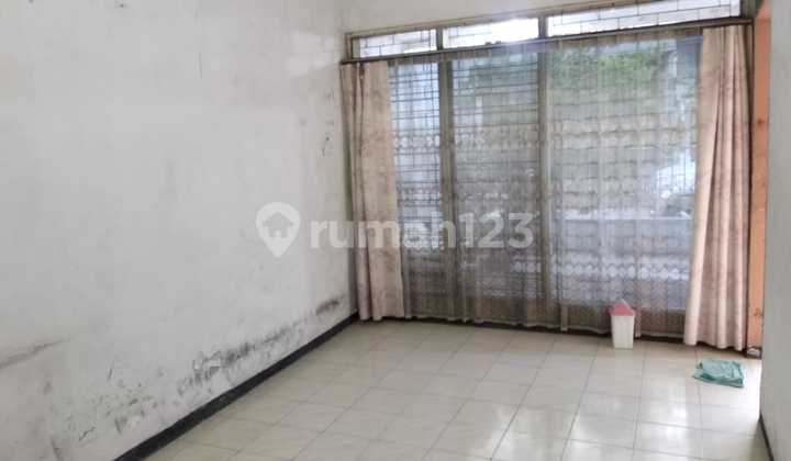 Land Calculation House in Kutisari Housing. Near Petra University. 2