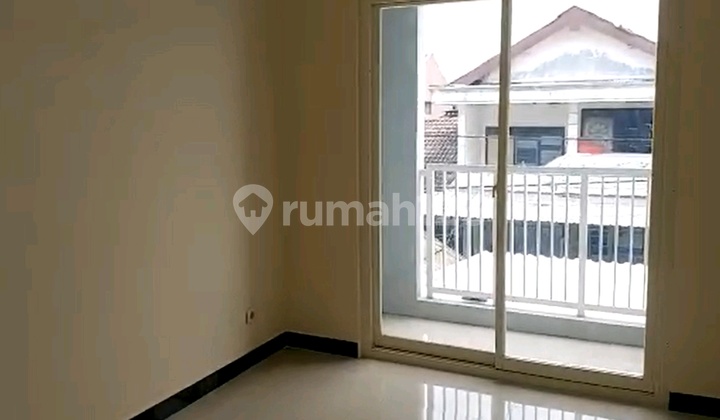 Rumah Dijual di Jl Mangga, Pondok Tjandra Indah. Dekat MERR 1