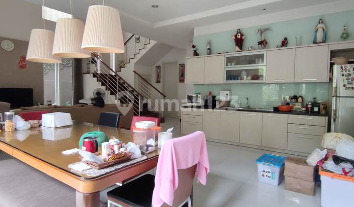 Rumah Royal Residence Siap Huni Semi Furnish Private Pool 2