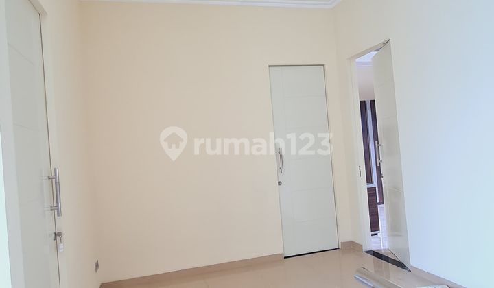Rumah Siap Huni South Emerald Mansion Citraland Surabaya 2