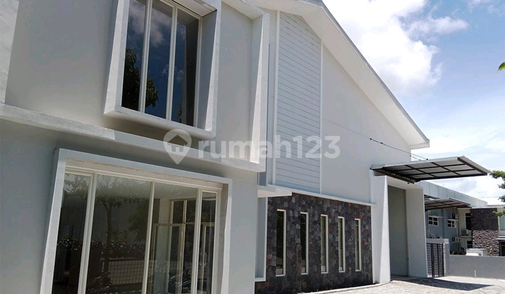 For Sale: Ready-to-Use Warehouse with Spacious Office