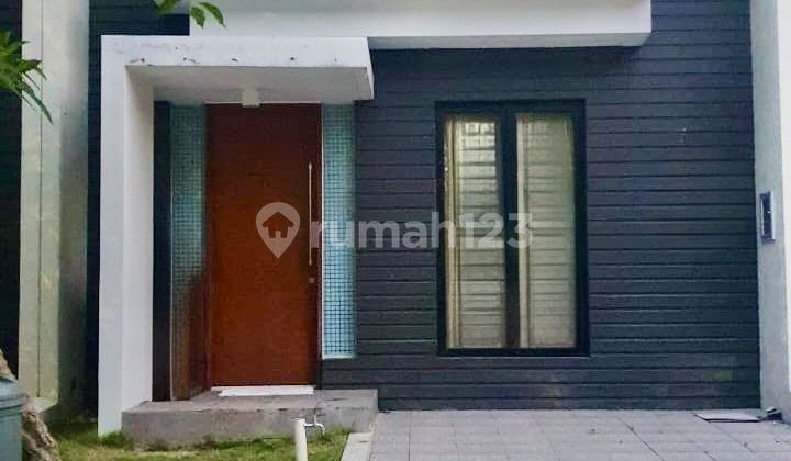 DIJUAL RUMAH NORTHWEST LAKE CITRALAND 2LT 2KT FURNISHED NEGO TIPIS