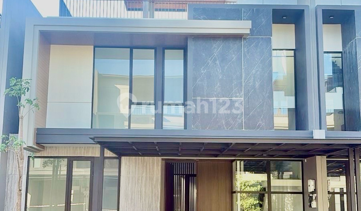 FOR RENT HOUSE DISTRICT 9 CITRALAND 4 BEDROOMS EMPTY UNIT CIPUTRA SCHOOL