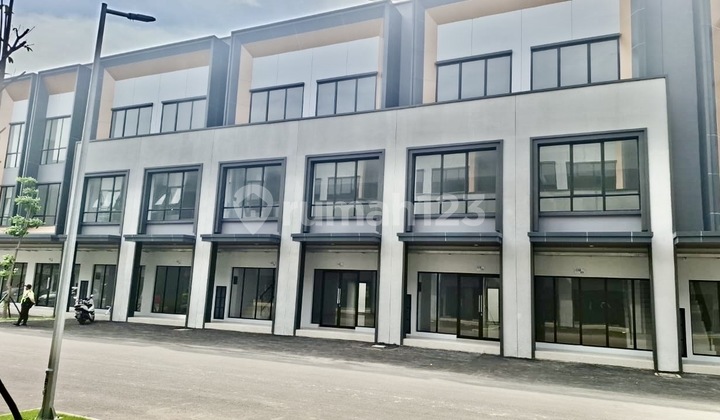 DISEWAKAN RUKO ONE ARCADE CITRALAND GWALK 3 LANTAI BARU UTK CAFE RESTO