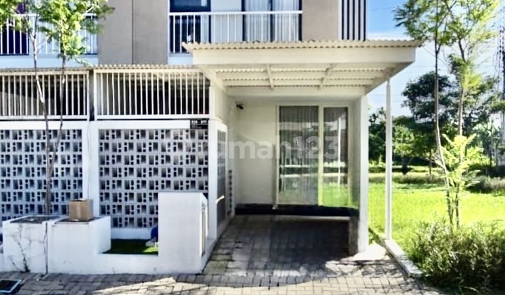 DIJUAL RUMAH ROYAL RESIDENCE OAKWOOD 2LT FURNISH BAGUS