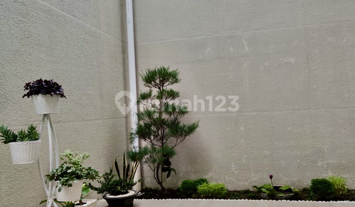 For Rent Northwest Central House 2Floors 2Bedrooms Furnished Ready to Occupy 2