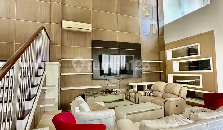 FOR RENT GRAHA FAMILI HOUSE FULLY FURNISHED POOL NEAR PAKUWON MALL