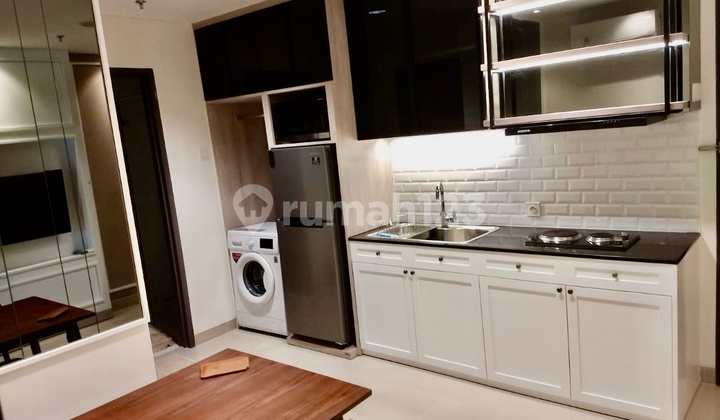 FOR RENT: PRAXIS APARTMENT DOWNTOWN SURABAYA FULLY FURNISHED WITH CITY VIEW FOR RENT: PRAXIS APARTMENT DOWNTOWN SURABAYA FULLY FURNISHED WITH CITY VIEW