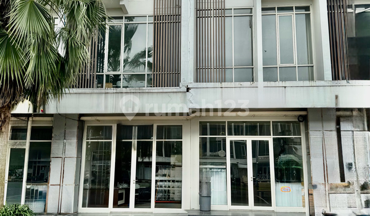 Disewakan Ruko Northwest Citraland 3 Lantai Kosongan Disewakan Ruko Northwest Citraland 3 Lantai Kosongan