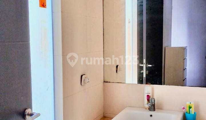 Disewakan Rumah Graha Famili Furnish 4Kt Minimalis Modern Dekat Tol 2