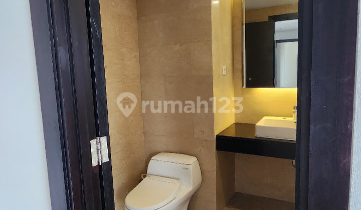 Apartemen 2br Di SpringHill Royale Suites 2