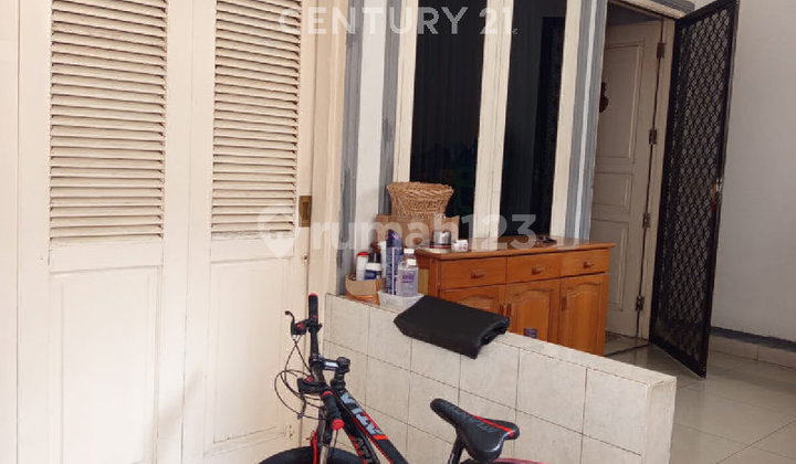 For Sale 4-Story House in Dipademangan, North Jakarta