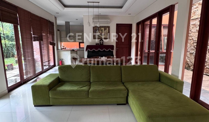 Rumah Cantik dan Nyaman di Tanjung Mas Raya Jakarta Selatan