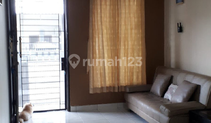 Rumah Nyaman Di Kelapa Lilin Kelapa Gading Jakarta Utara