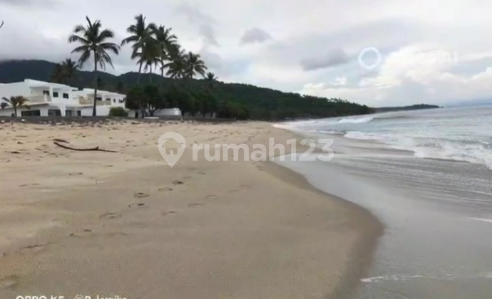 Senggigi Main Road Side Senggigi Main Road Side