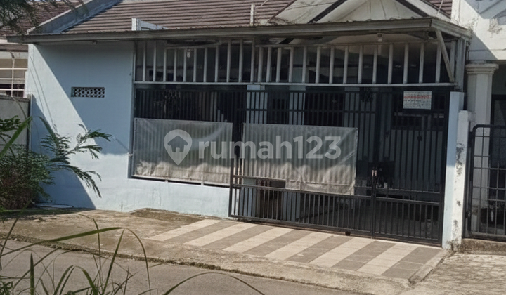 1 Unit Rumah Strategis Depan Jalan di Bumi Mutiara Bojong Kulur Gunung Putri Bogor