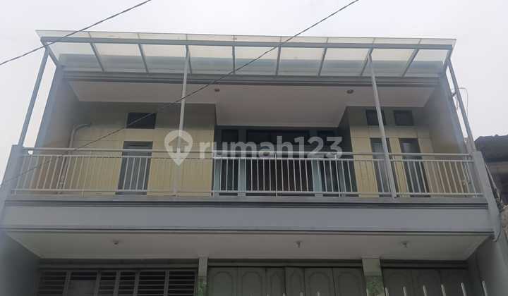 Rumah Dua Lantai Semi Furnished Di Tarumajaya, Kab. Bekasi Dengan Spesifikasi Sbb: 