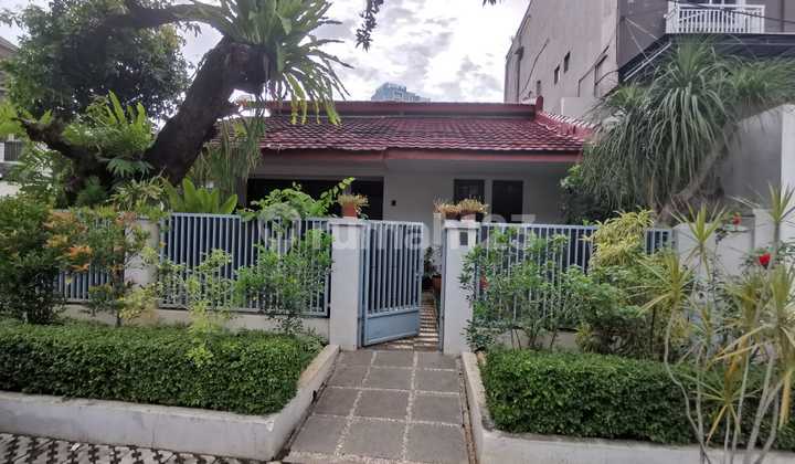 Dijual Rumah Hoek Di Kramat Pela Kebayoran Baru Dekat Melawai/blok M , Jaksel