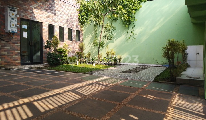 Very Comfortable and Strategic Business Space on Jl Wibawa Mukti Jatiasih Bekasi.