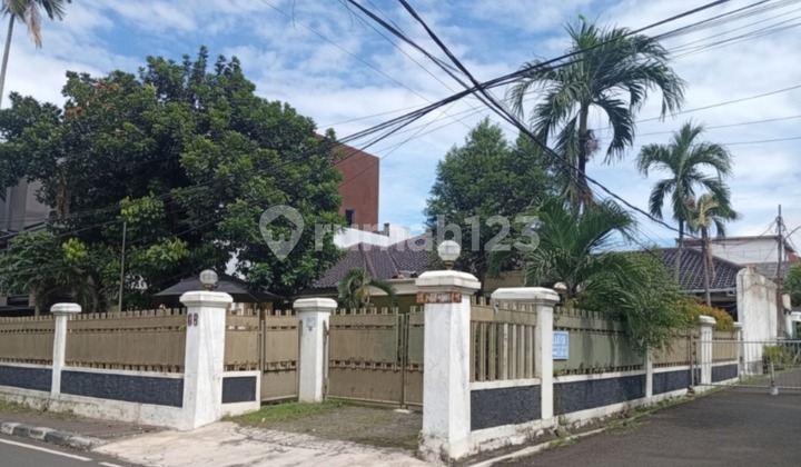 Rumah Canti, Asri dan Sangat Nyaman Hunian Terbaik di Jl Pertanian Pasar Minggu Jakarta Selatan Rumah Canti, Asri dan Sangat Nyaman Hunian Terbaik di Jl Pertanian Pasar Minggu Jakarta Selatan