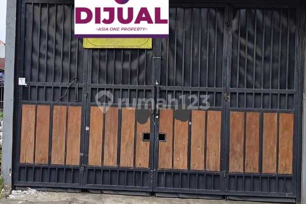 2-Story Shop House on Hankam Asabri Main Road, East Jakarta