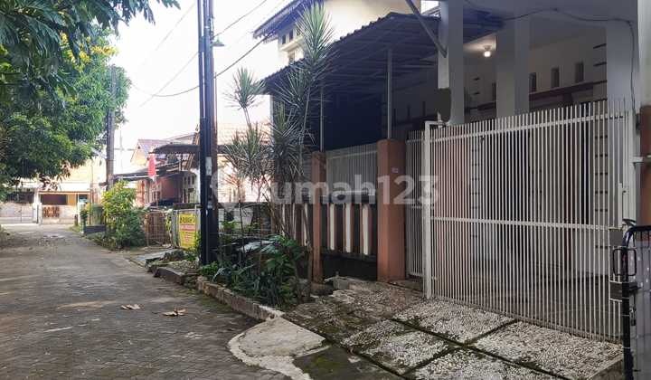 Rumah Nyaman dan Asri Siap Huni I di Perumahan Villa Mahkota Pesona Bojong Kulur Gunung Putri Kabupaten Bogor 2