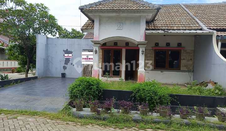 Rumah Hook 1 Lantai Sangat Strategis Di Dalam Clusterspesifikasi :