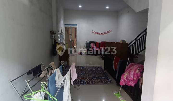 3-Story Shophouse for Rent in Jati Luhur, Jati Asih, Bekasi City 2