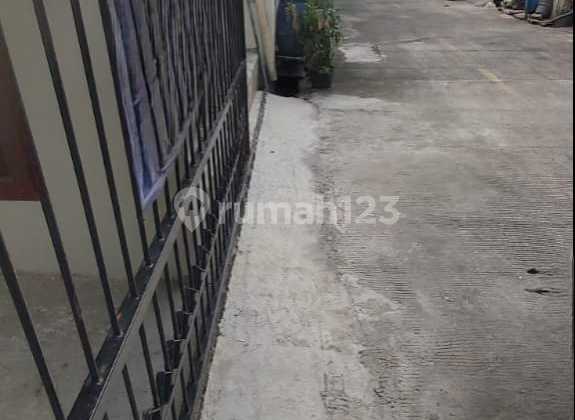 Newly Renovated House Ready to Occupy in Taman Galaxy Indah, South Bekasi 2