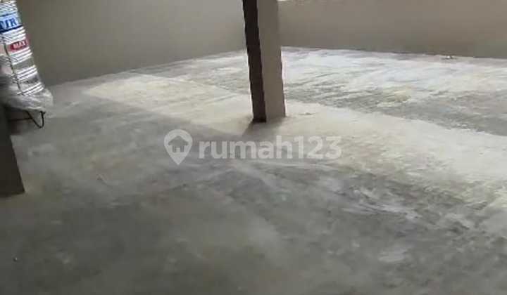 For Sale and For Rent 1 Large-Sized Shop House Equipped with Lift Facilities in Jatisampurna Sub-District. Bekasi City For Sale and For Rent 1 Large-Sized Shop House Equipped with Lift Facilities in Jatisampurna Sub-District. Bekasi City