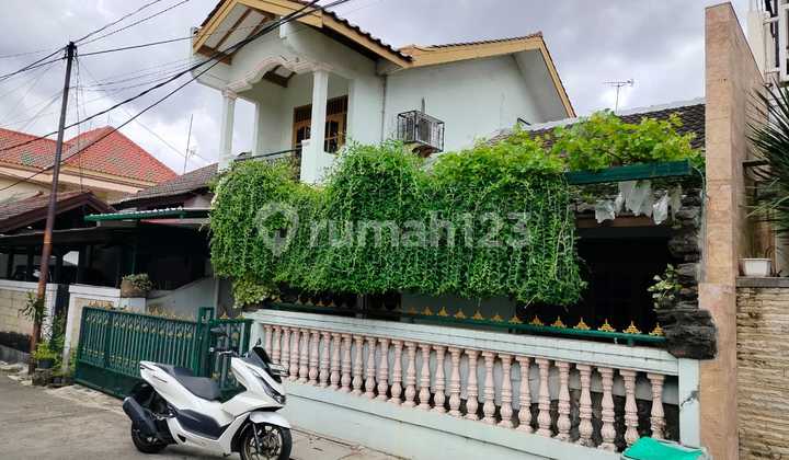 Rumah Siap Huni 1½ Lantai, Semi Furnish di Galaxy, Bekasi Selatan 2