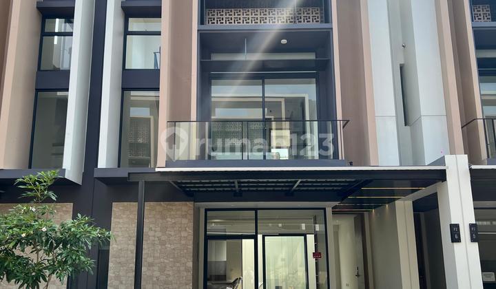Rumah 3 Lantai di Vasya Tanakayu BSD City Siap Huni Bu