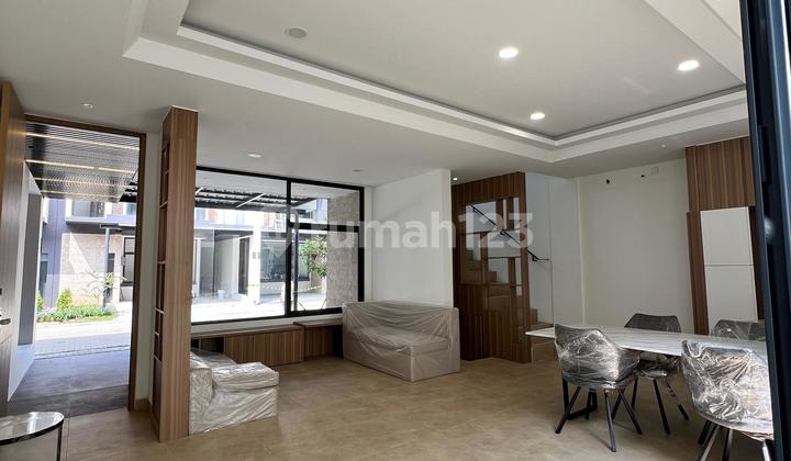 Rumah 3 Lantai di Vasya Tanakayu BSD City Siap Huni Bu 2