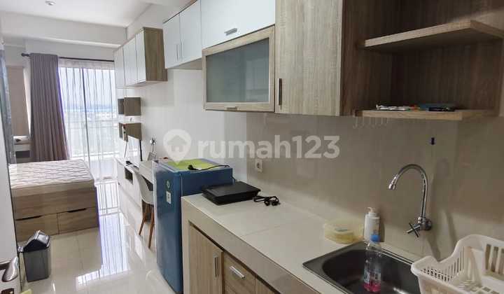 Apartment SPRING WOOD RESIDENCE Studio Full Furnished Siap Huni Apartment SPRING WOOD RESIDENCE Studio Full Furnished Siap Huni