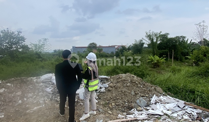 Land Plot with Smooth Asphalt Road Access in Banguntapan Bantul Yogyakarta