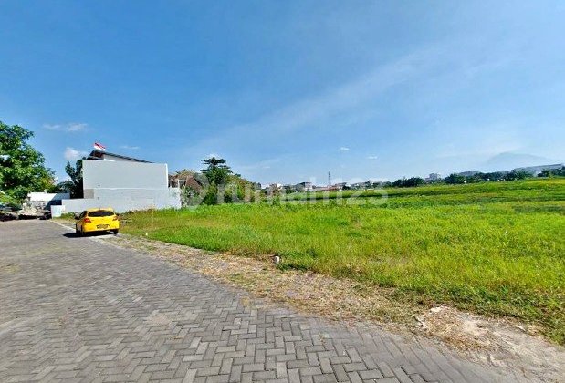 Land Across from Amplaz, Below Market Price, Suitable for Boarding House Land Across from Amplaz, Below Market Price, Suitable for Boarding House