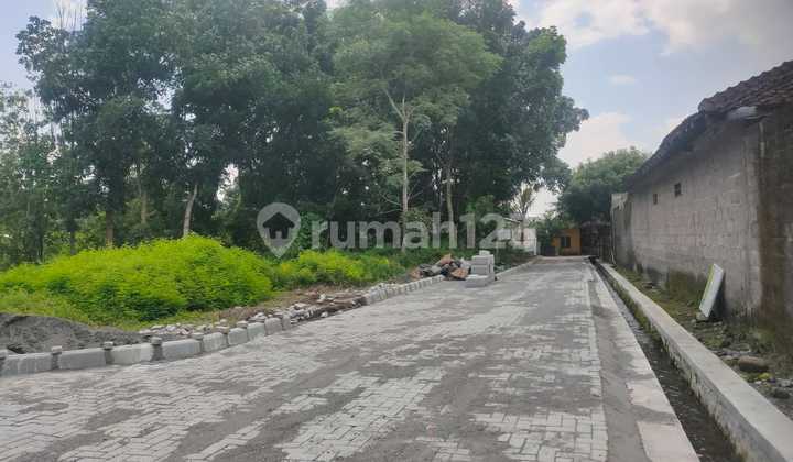 Tanah Siap Bangun, 5 Menit ke Candi Kalasan Hanya 300 Jutaan Tanah Siap Bangun, 5 Menit ke Candi Kalasan Hanya 300 Jutaan