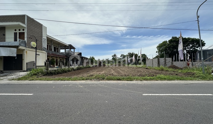 Tepi Jln Pandowoharjo, Tanah SHM Jogja Utara Sleman City Hall
