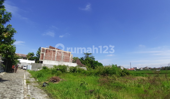 SHM Land Ready for Deed of Sale and Purchase in Front of Ambarukmo Plaza 0% Installment