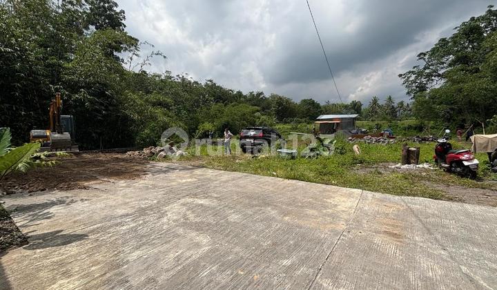 SHM Land on Kaliurang Street, Ready for Deed of Sale and Purchase, 0% Installment with No Interest SHM Land on Kaliurang Street, Ready for Deed of Sale and Purchase, 0% Installment with No Interest