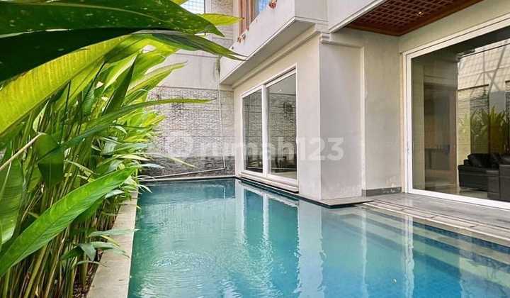 For Sale Pondok Indah House Luxury Prime Location on Metro Kencana Street Near Golf Hill