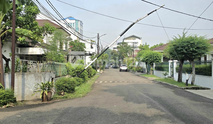 Dijual Rumah Hook hitung tanah di Komplek Ligamas Indah Pancoran LT 331  2