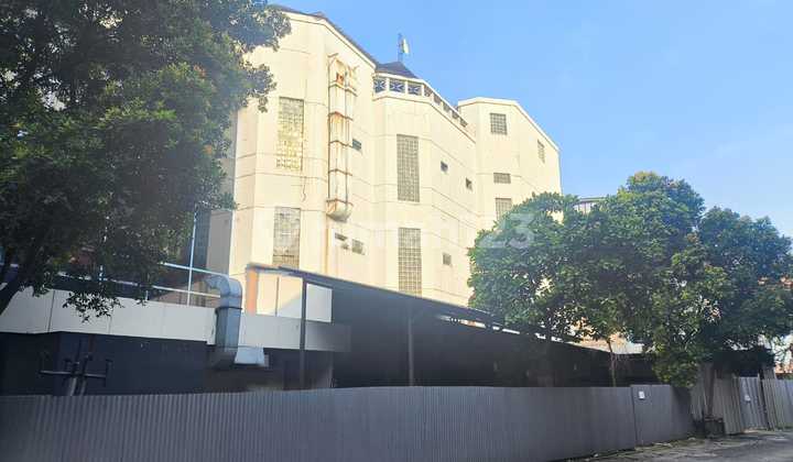 Sell Building on Jalan Perjuangan Raya, Kebun Jeruk, West Jakarta, Sell Building in Kebon Jeruk