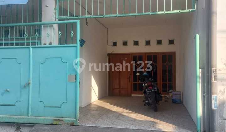 Rumah Turun Harga! 2 Lantai di Ploso Timur, Tambaksari